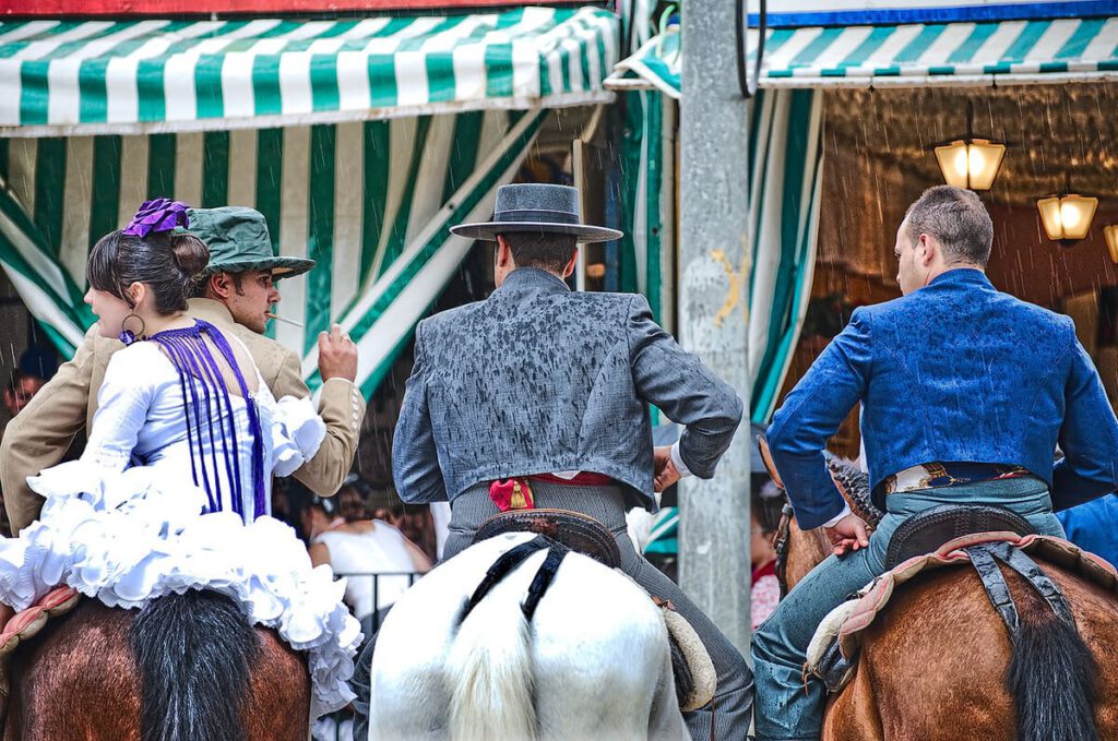 La Feria de Sevilla: Tradición, Caballos y Requisitos para los Caballistas